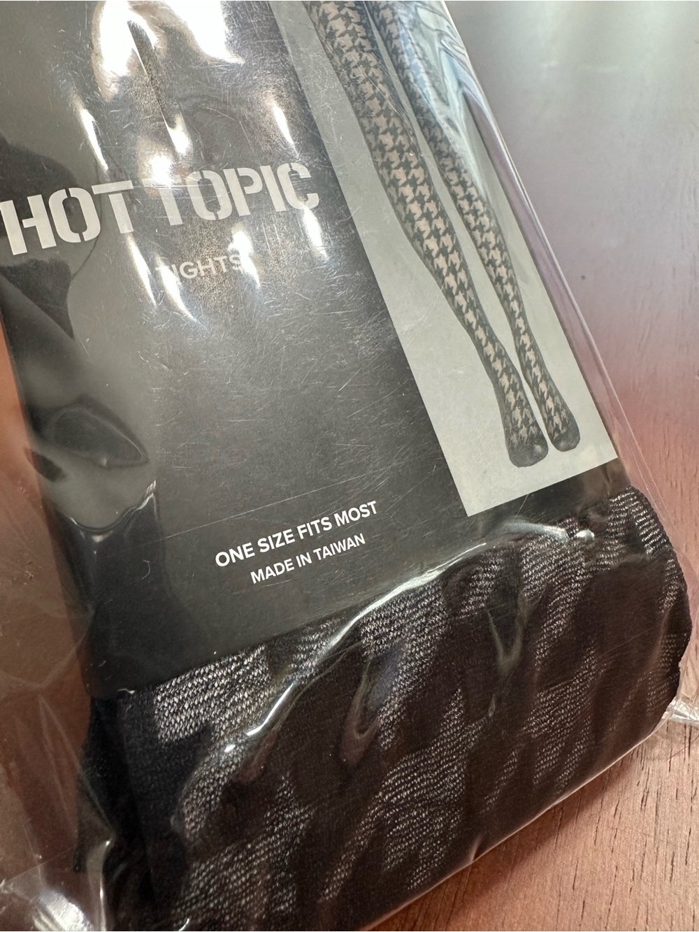 Hot Topic Black Houndstooth Sheer Tights - Picture 4 of 5